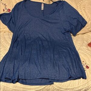 LuLaRoe Blue Short Sleeve Women's Top